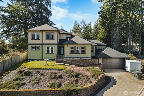 Photo of 11032 Dean Court SW, Lakewood, WA 98498 (MLS # 2488603)