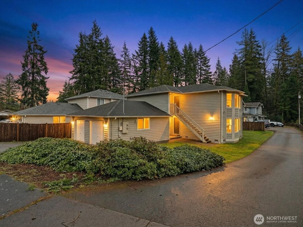 Photo of 13411 Meadow Rd Rd, Everett, WA 98208 (MLS # 2466937)