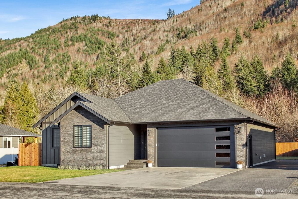Photo of 8228 Gold Run Drive, Maple Falls, WA 98266 (MLS # 2469489)