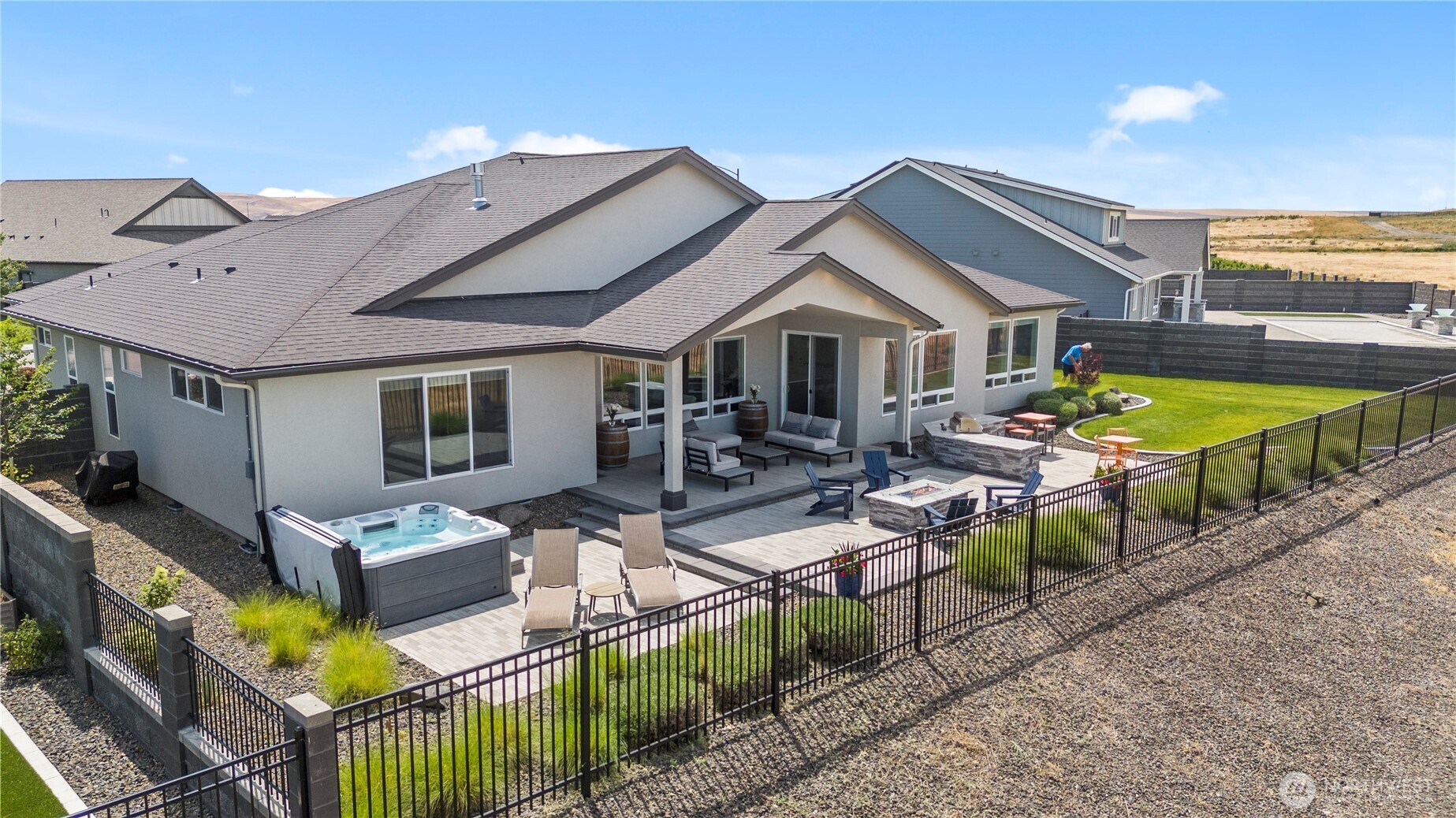 2132 Legacy Lane