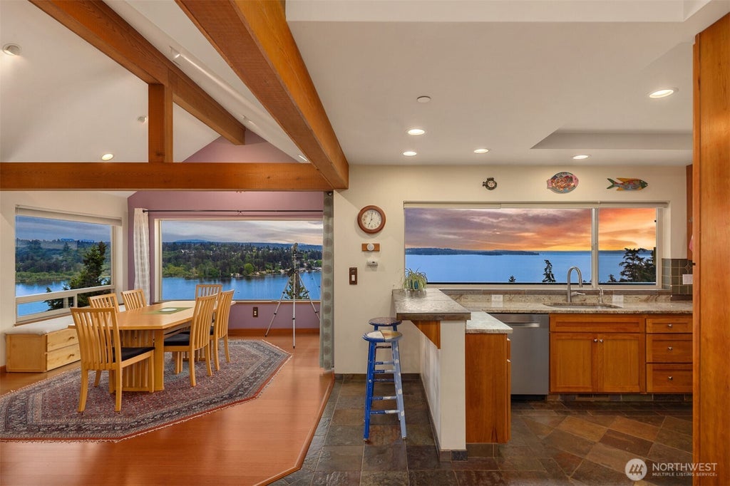 Photo of 8909 NE 118th Place, Kirkland, WA 98034 (MLS # 2522220)