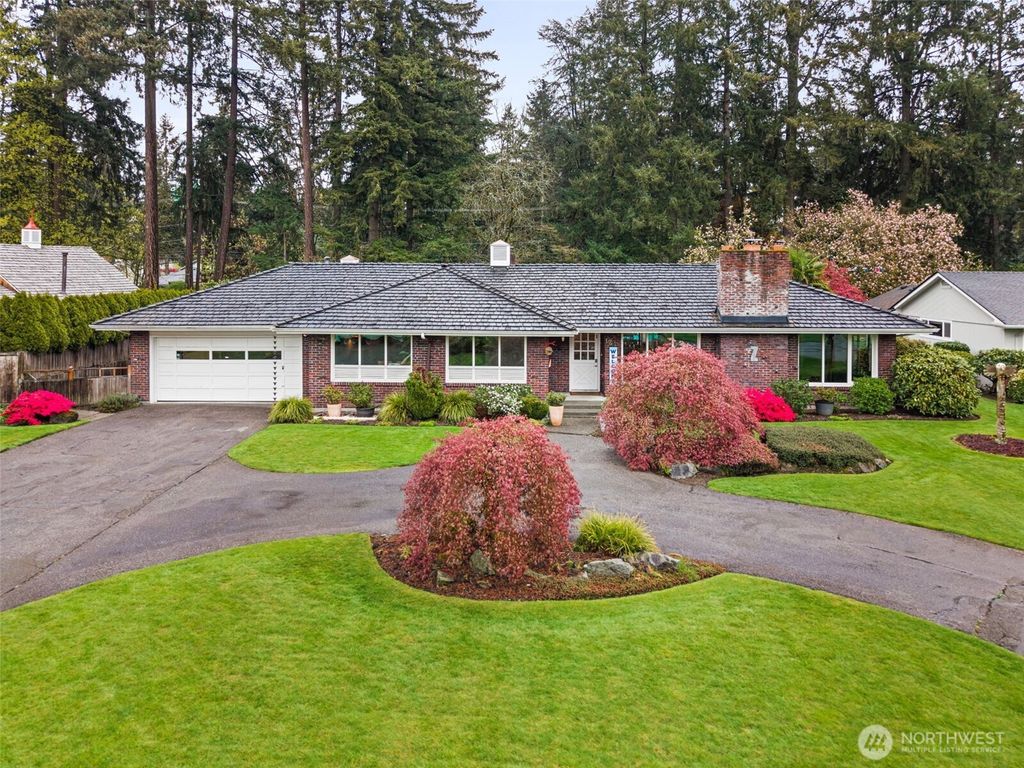 Photo of 12 Forest Glen Lane SW, Lakewood, WA 98498 (MLS # 2502073)