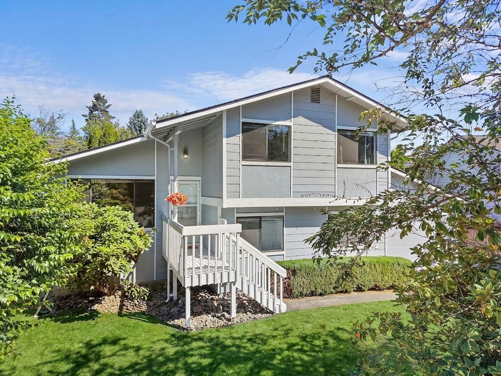 Photo of 25312 45th Avenue S, Kent, WA 98032 (MLS # 2594868)