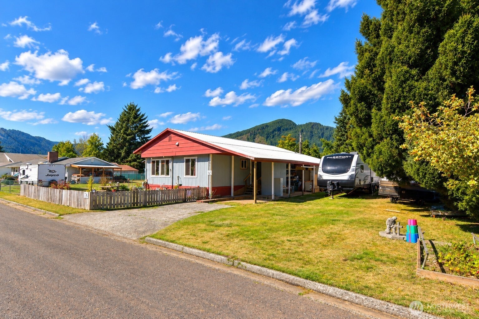 344 Temple Avenue