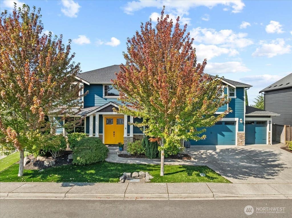 Photo of 1723 65th Street SE, Auburn, WA 98092 (MLS # 2574477)