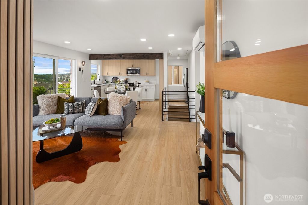 Photo of 3306 35th (Not on Arterial) Avenue SW, Seattle, WA 98126 (MLS # 2537434)
