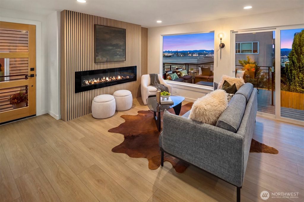 Photo of 3306 35th (Not on Arterial) Avenue SW, Seattle, WA 98126 (MLS # 2537434)