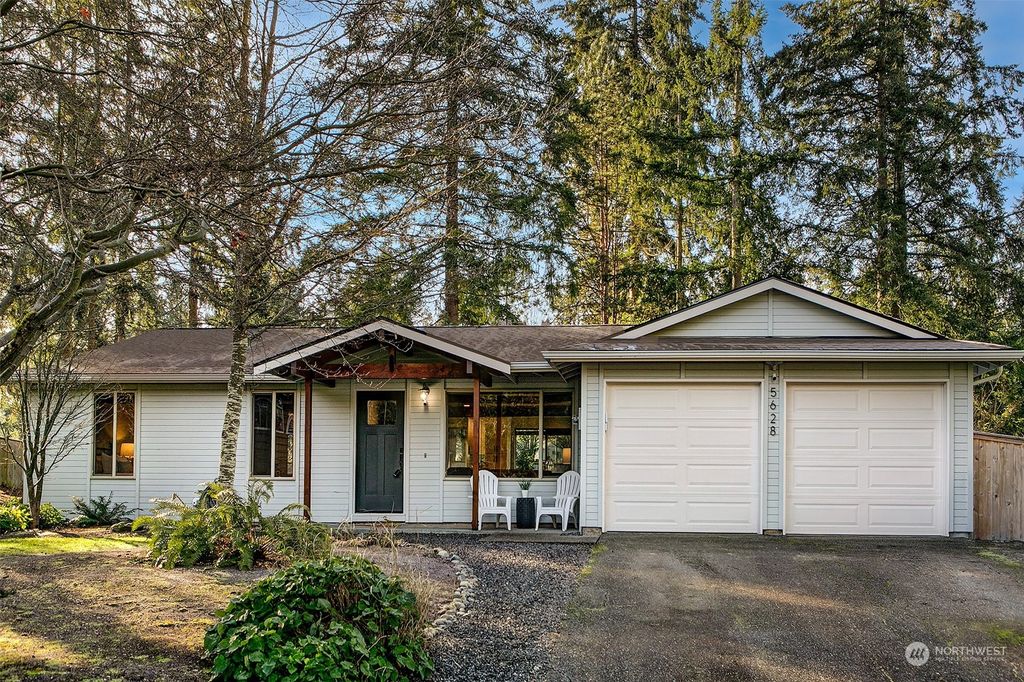 Photo of 5628 171st Place SW, Lynnwood, WA 98037 (MLS # 2325206)