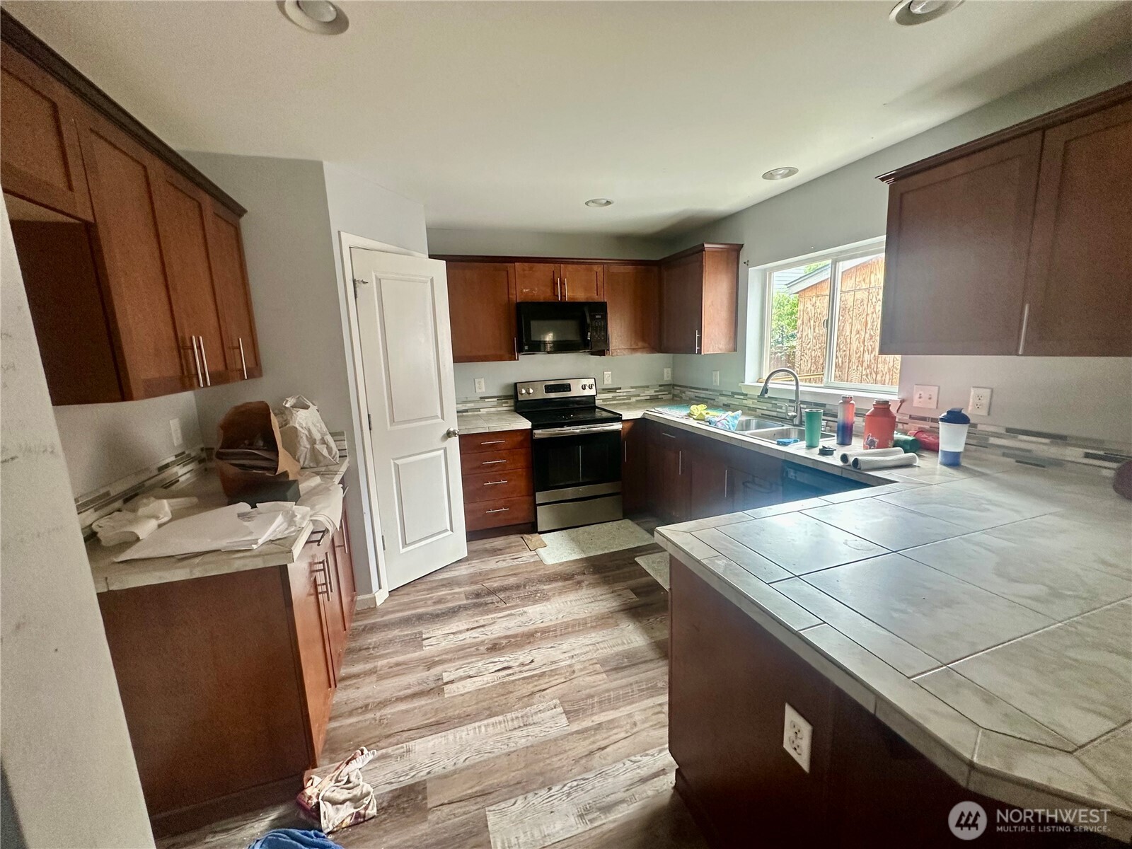 18306 71st Avenue E