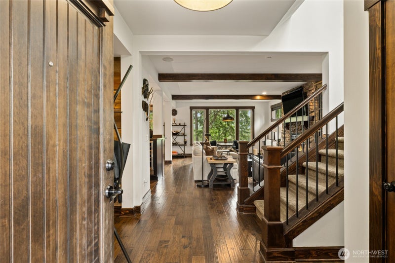 301 Black Nugget Lane