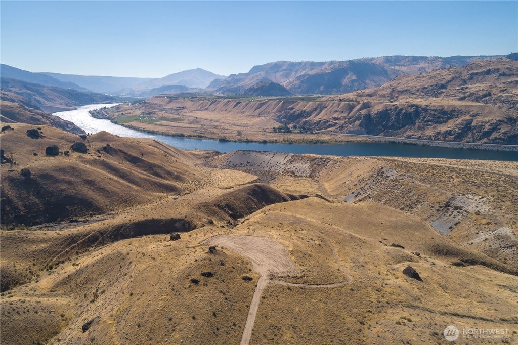 Photo of 70 Hill Range Lane, Waterville, WA 98858 (MLS # 2587814)