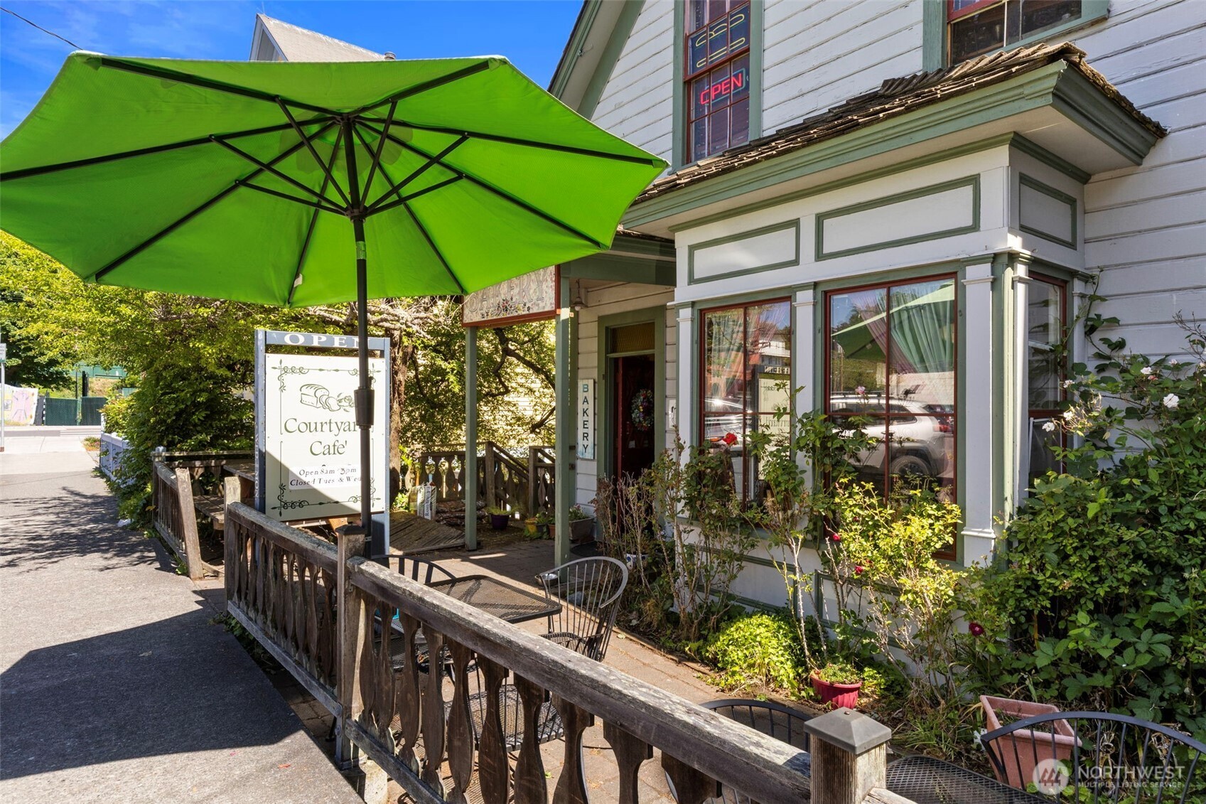 230 Quincy Street