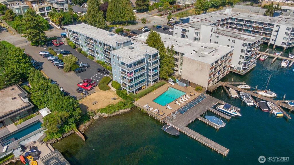 Photo of 720 Lakeside Avenue S #404, Seattle, WA 98144 (MLS # 2425960)