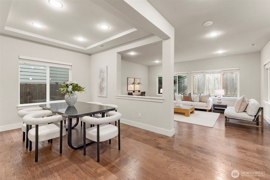 Photo of 1421 184th Street SW, Lynnwood, WA 98037 (MLS # 2497364)