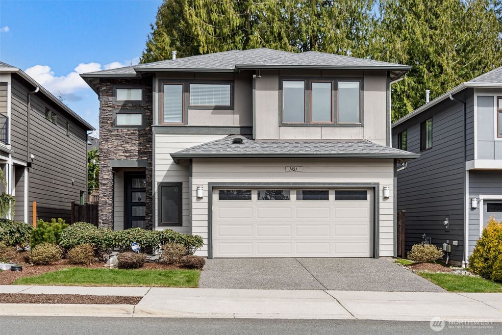 Photo of 1421 184th Street SW, Lynnwood, WA 98037 (MLS # 2497364)