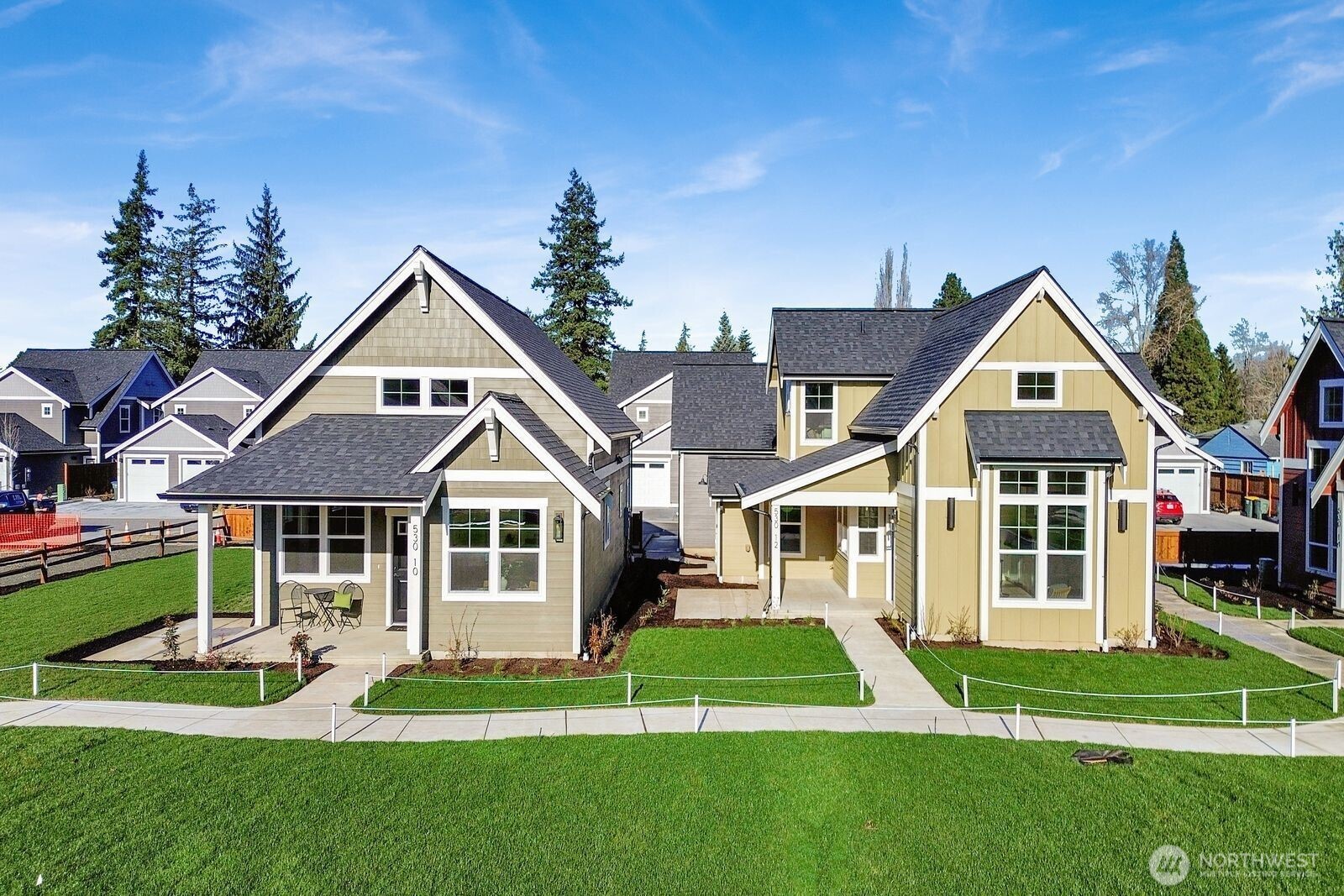 530 E Sunset Drive 10