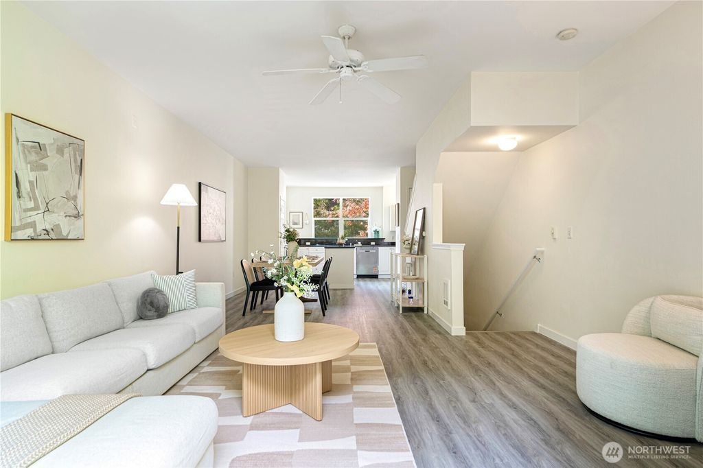 Photo of 3116 164th Street SW #1805, Lynnwood, WA 98087 (MLS # 2439682)