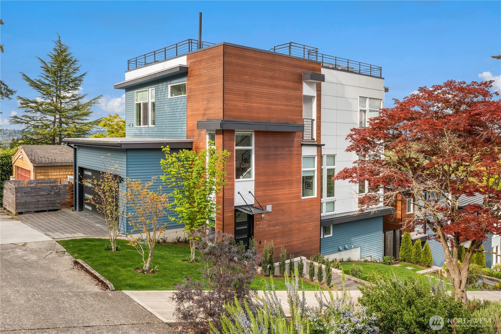 2420 E Highland Drive