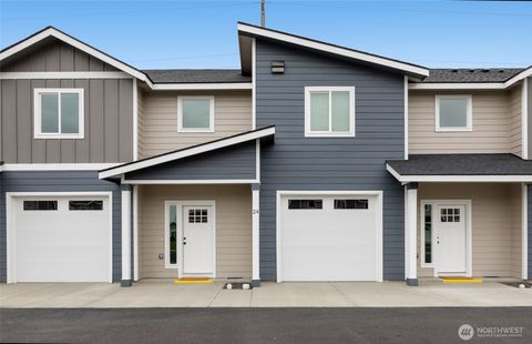 Photo of 370 Ivy Street NE #E24, Ephrata, WA 98823 (MLS # 2457283)