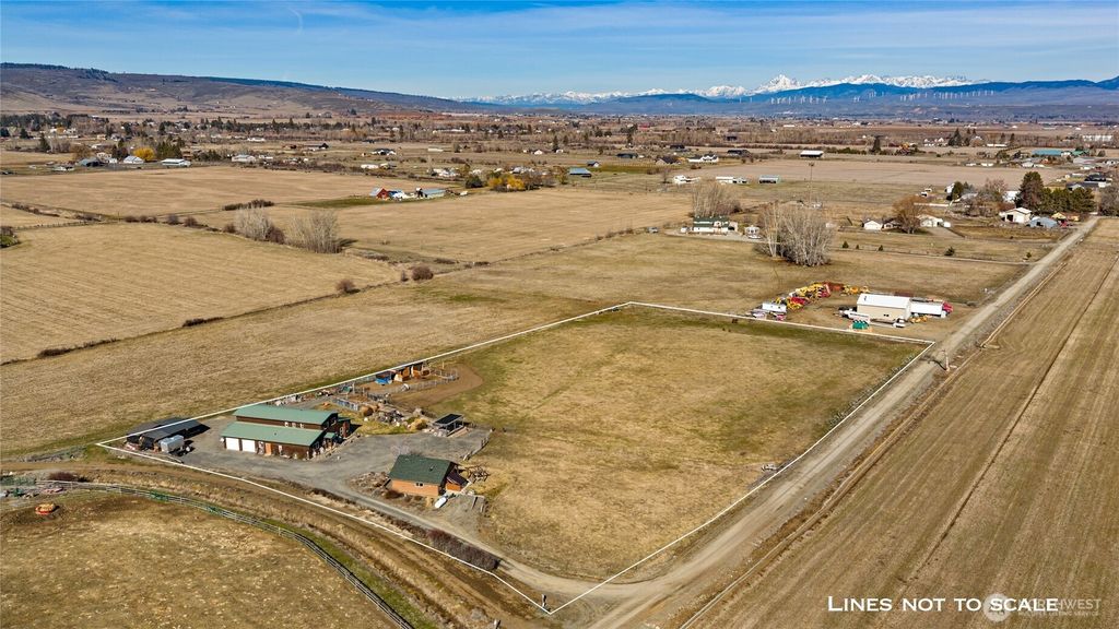 Photo of 520 Blazing Sky Lane, Ellensburg, WA 98926 (MLS # 2488331)