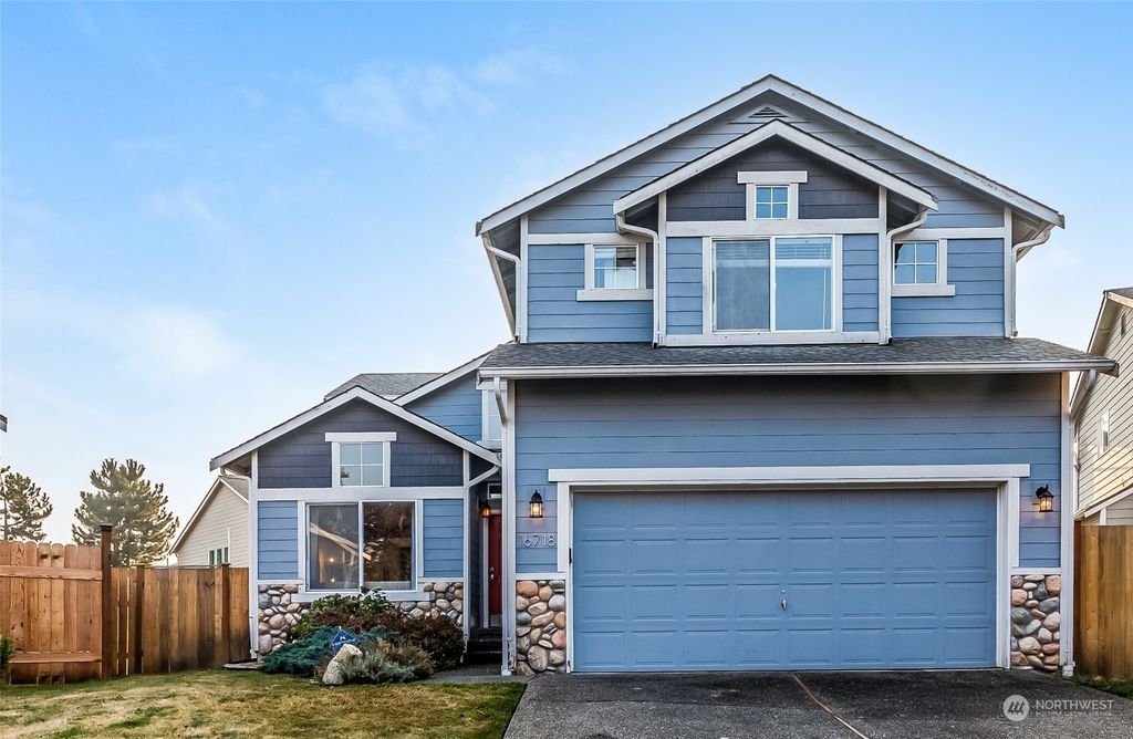 Photo of 16718 10th Place W, Lynnwood, WA 98037 (MLS # 2007827)
