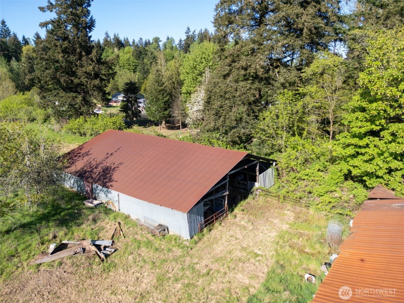 9326 James Road SW
