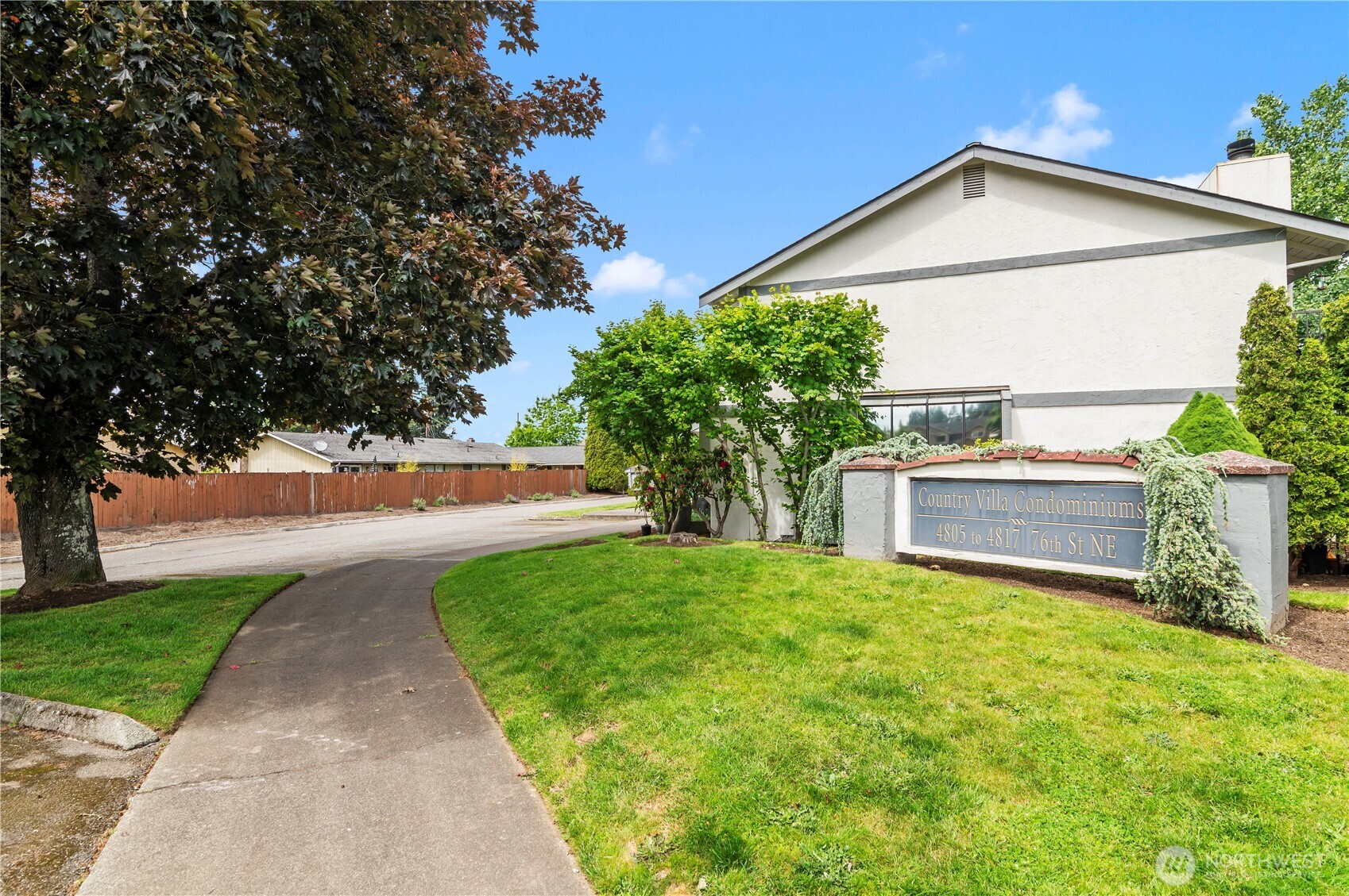 4817 76th Street NE 40