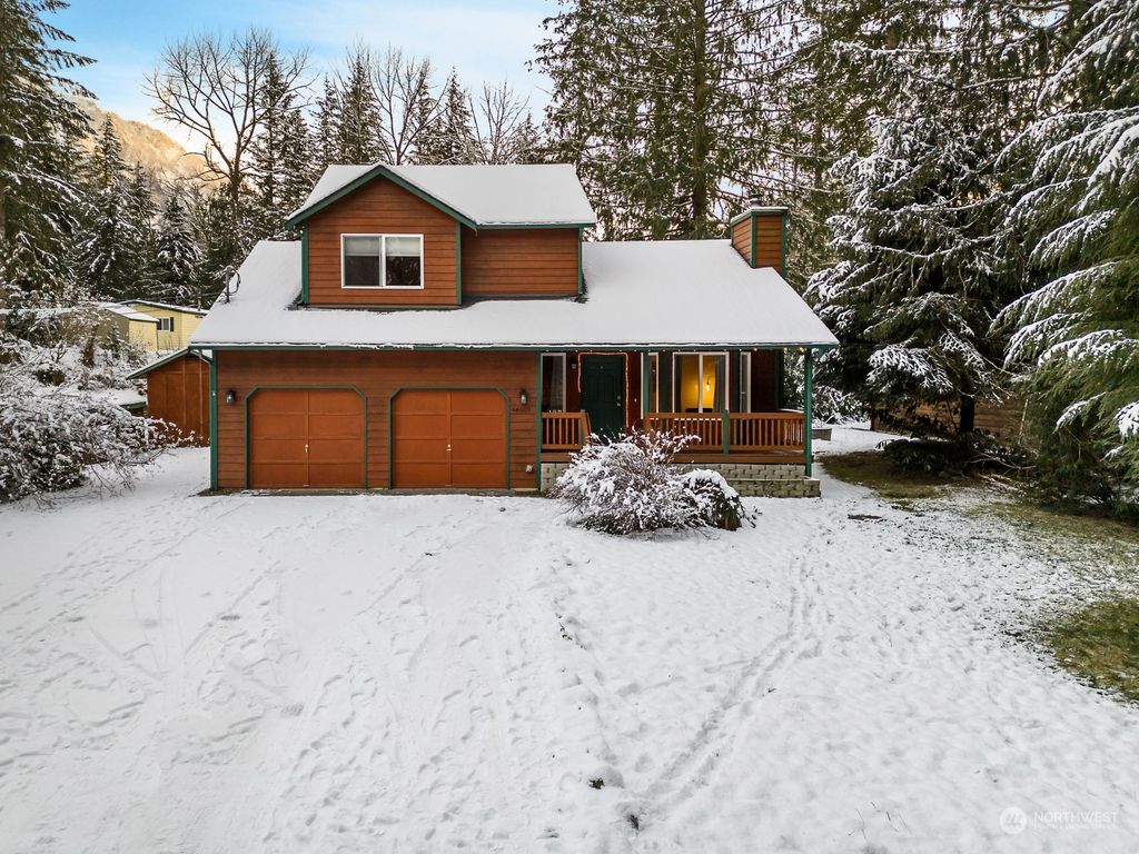 Photo of 44602 Fir Road, Gold Bar, WA 98251 (MLS # 2200873)