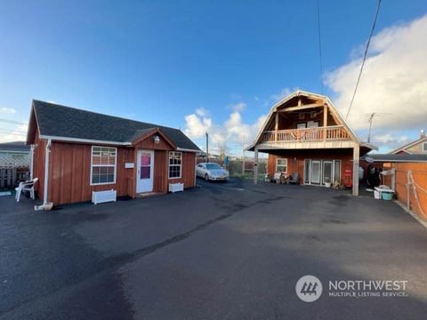 204 7th Street SE Long Beach WA 98631