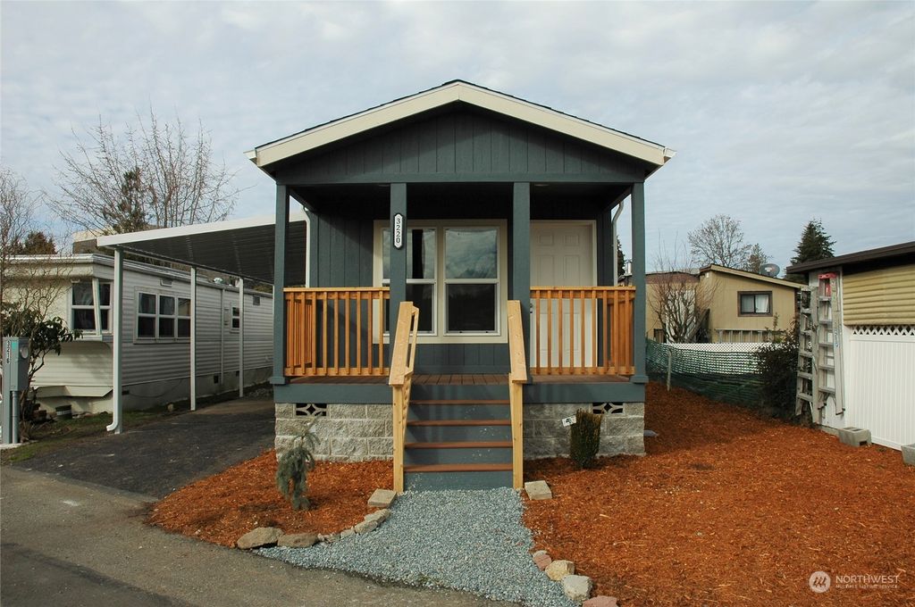 Photo of 3220 S 182nd Place #195, SeaTac, WA 98188 (MLS # 2037269)