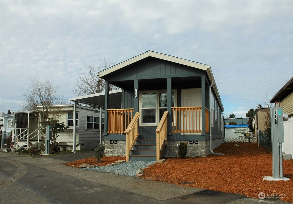 Photo of 3220 S 182nd Place #195, SeaTac, WA 98188 (MLS # 2037269)