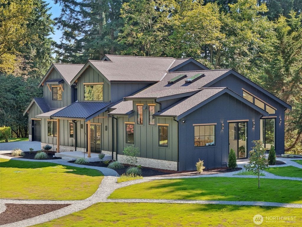 Photo of 21630 NE 79th Street, Redmond, WA 98053 (MLS # 2402566)