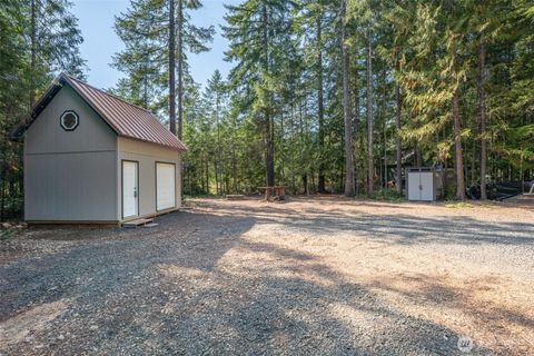 30 N Wigeon Place S Hoodsport WA 98548