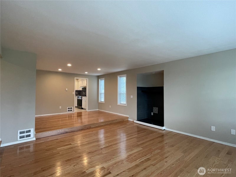 1988 Cascade View Drive
