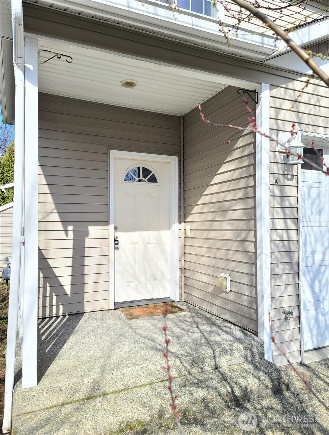 13 107th Street SW
