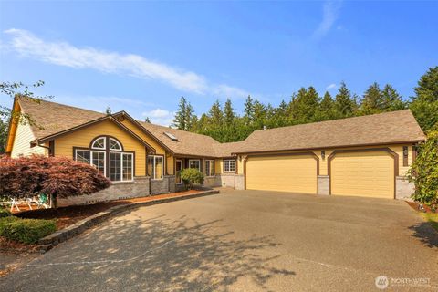 Photo of 6708 Oakbrook Court SE, Olympia, WA 98513 (MLS # 2415370)