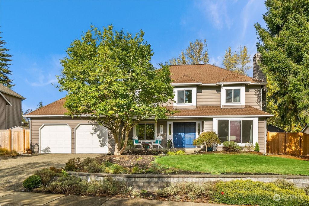 Photo of 21230 SE 28th Street, Sammamish, WA 98075 (MLS # 2012010)