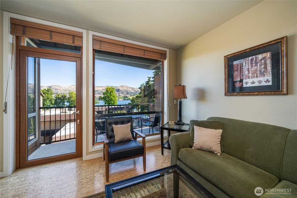 listing image 9367718574405518922