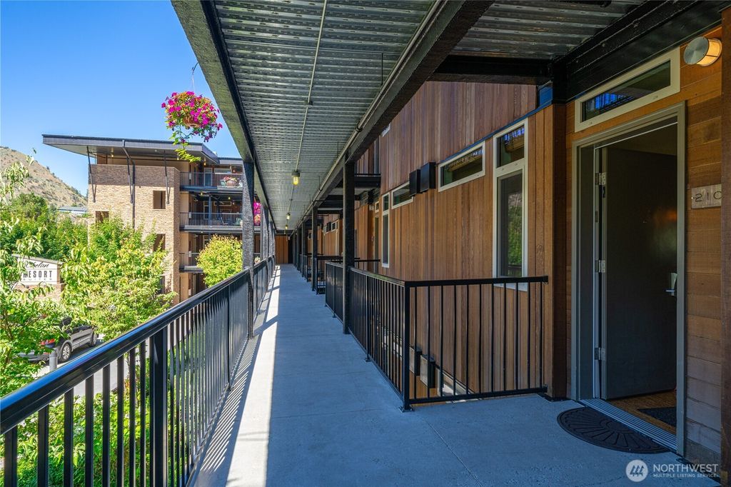 listing image 9364835696294155997