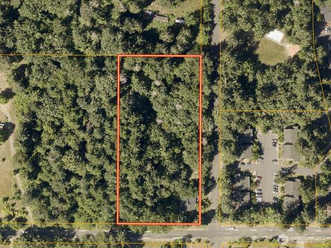2005 E End Street NW Olympia WA 98502