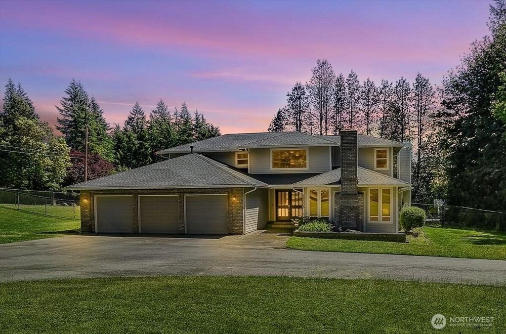 Photo of 16005 NE 160th Street, Woodinville, WA 98072 (MLS # 2372737)