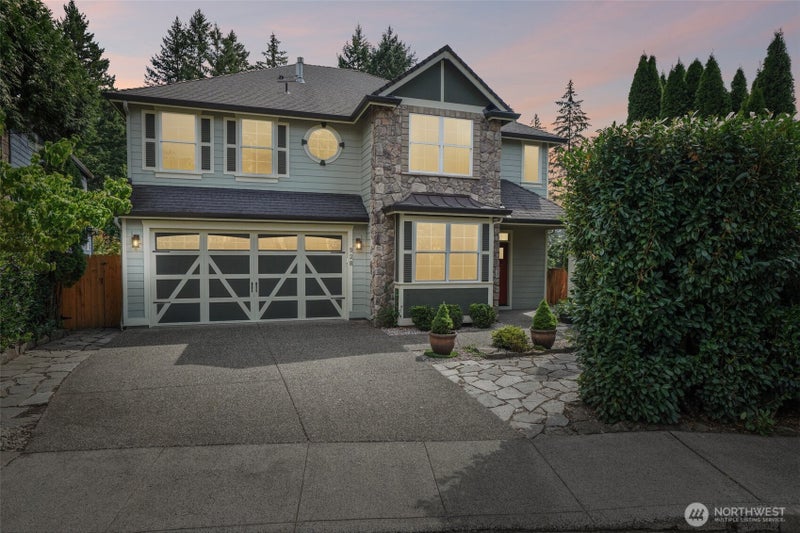928 NE 34th Avenue