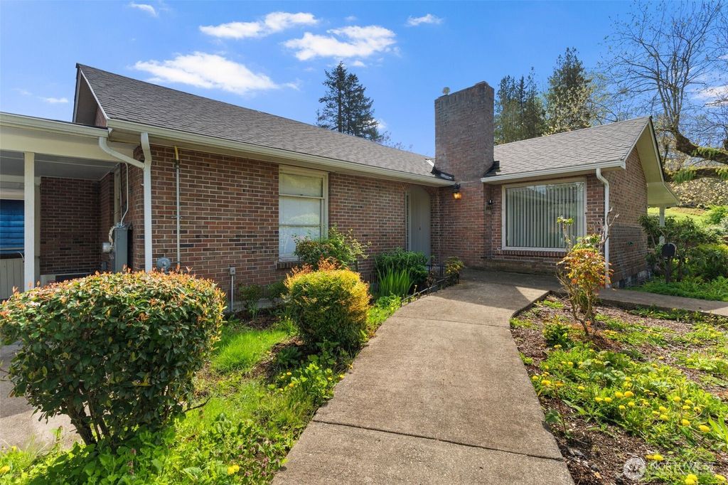 Photo of 180 Front Street S, Issaquah, WA 98027 (MLS # 2379541)