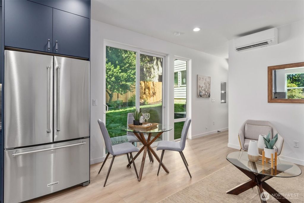 Photo of 10752 Interlake Avenue N, Seattle, WA 98133 (MLS # 2495679)