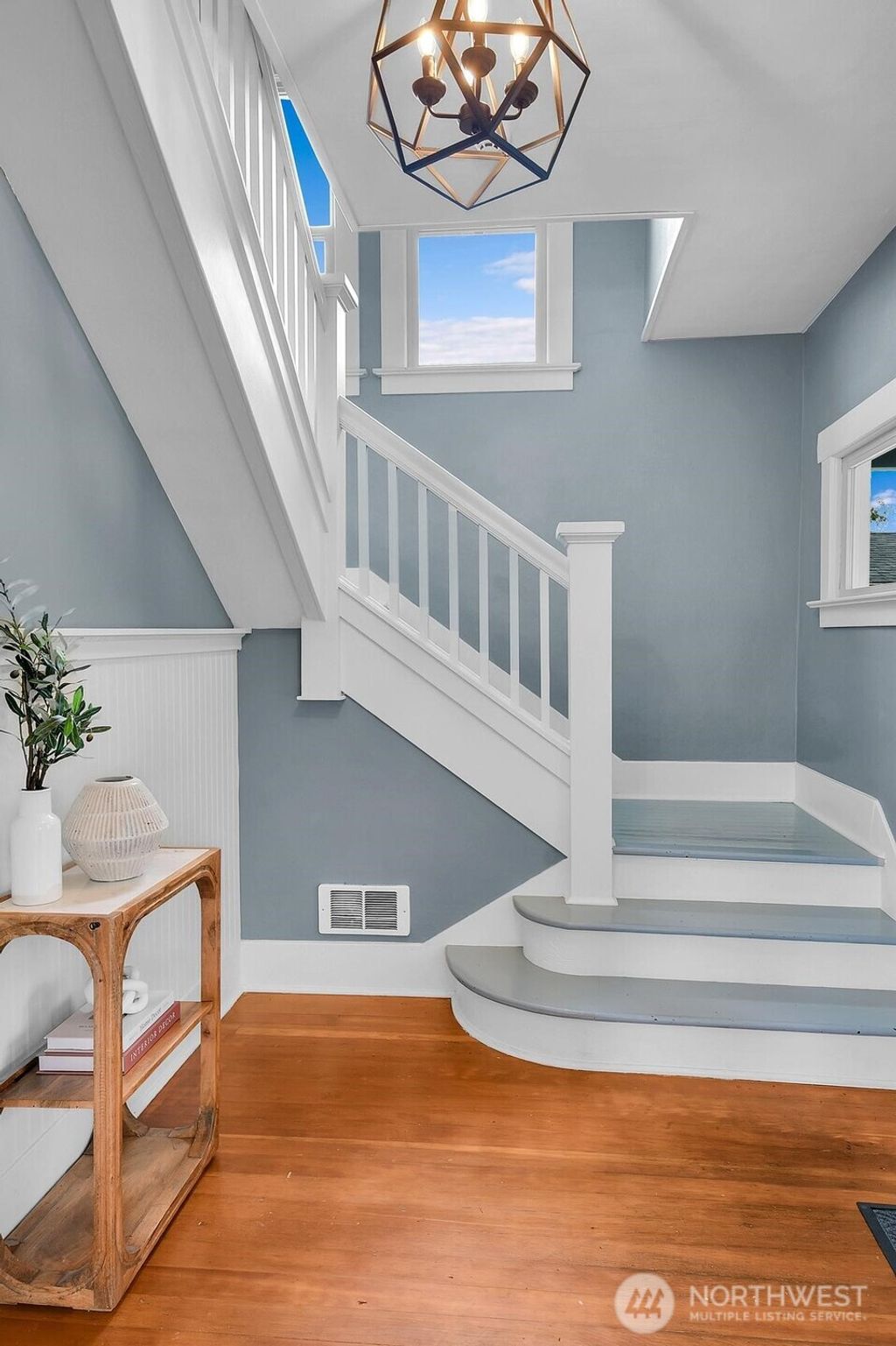 Photo of 2110 Virginia Avenue, Everett, WA 98201 (MLS # 2495383)