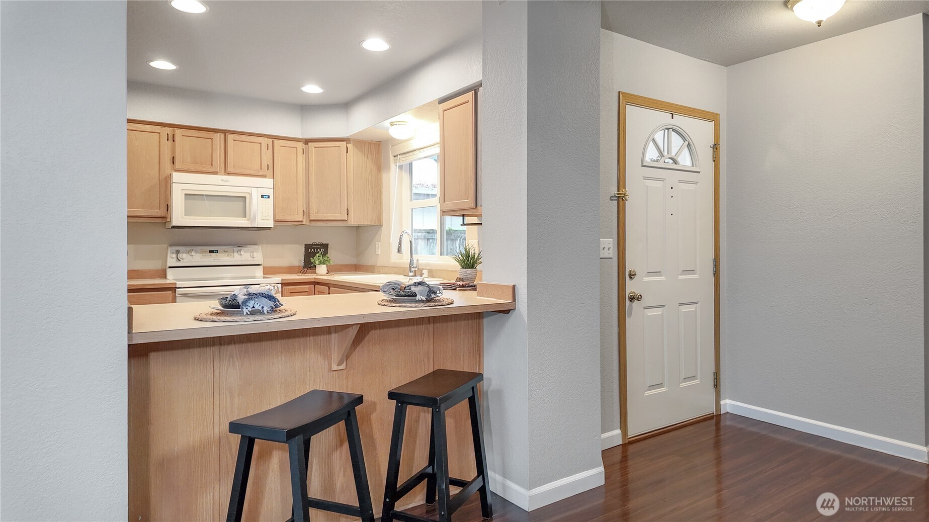 4615 Springfield Lane SE SE