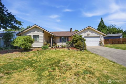 Photo of 4424 30TH Avenue SE, Lacey, WA 98503 (MLS # 2546458)