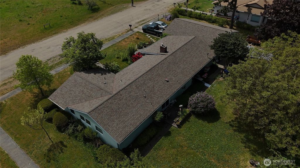 Photo of 402 W Maple Street, Sequim, WA 98382 (MLS # 2524365)
