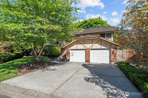 Photo of 10429 34th Drive SE, Everett, WA 98208 (MLS # 2566125)