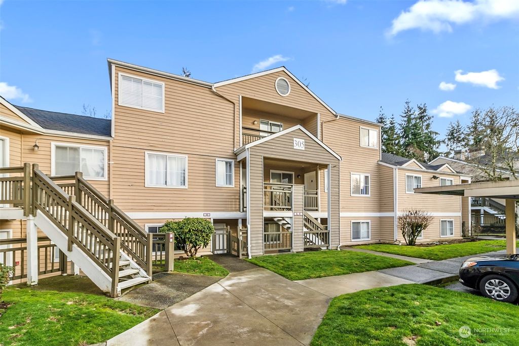 Photo of 5300 Harbour Point Boulevard #305N, Mukilteo, WA 98275 (MLS # 2186783)